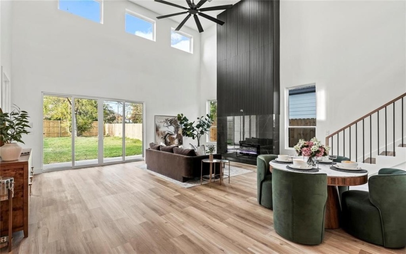 2401 Peabody Avenue, Dallas, TX 75215, 5 Bedrooms Bedrooms, ,3 BathroomsBathrooms,Residential,For Sale,2401 Peabody Avenue,0,21170457