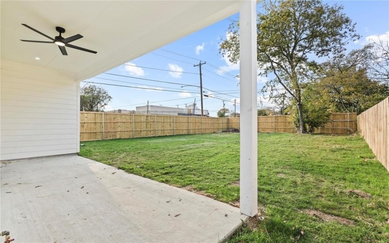 2401 Peabody Avenue, Dallas, TX 75215, 5 Bedrooms Bedrooms, ,3 BathroomsBathrooms,Residential,For Sale,2401 Peabody Avenue,0,21170457