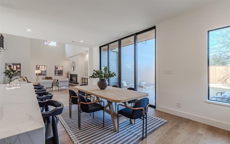 7115 Casa Loma Avenue, Dallas, TX 75214, 5 Habitaciones Habitaciones , ,5 BañosBaños,Residential,En Venta,7115 Casa Loma Avenue,0,21171115