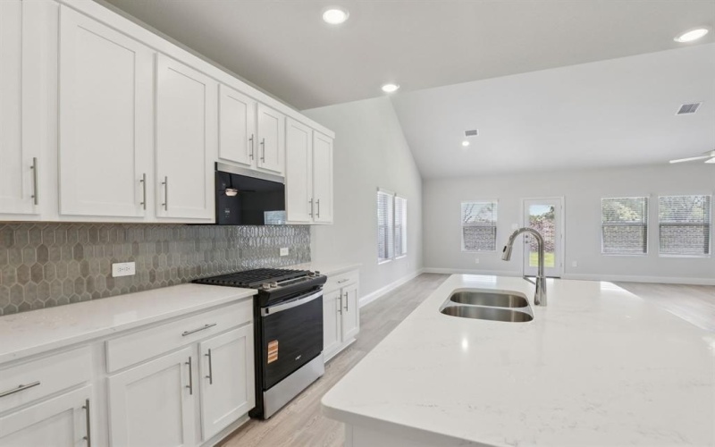 1501 Shenandoah Trail, McKinney, TX 75071, 5 Bedrooms Bedrooms, ,3 BathroomsBathrooms,Residential,For Sale,1501 Shenandoah Trail,0,21171277