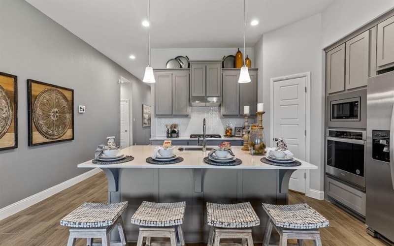 2601 STARLING Street, Denton, TX 76205, 4 Habitaciones Habitaciones , ,2 BañosBaños,Residential,En Venta,2601 STARLING Street,0,21171853