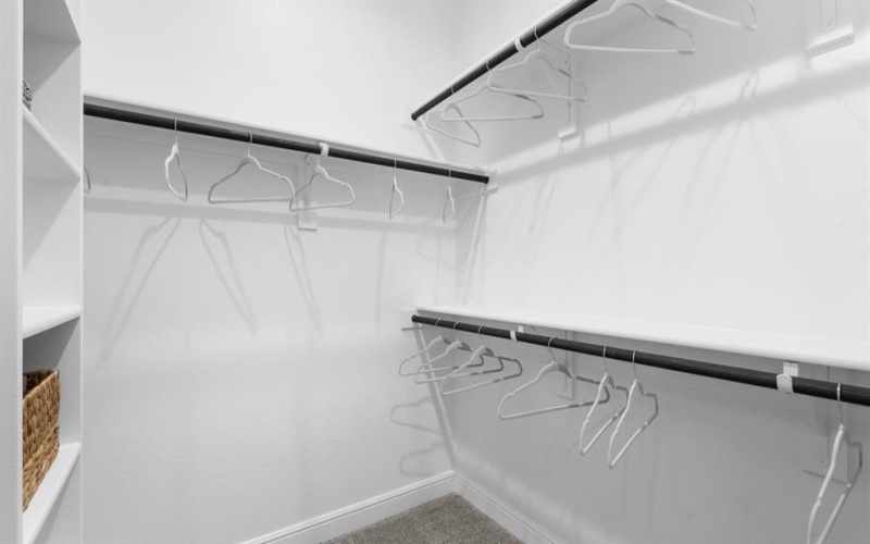 736 BUSHMAN Drive, Fort Worth, TX 76008, 5 Habitaciones Habitaciones , ,3 BañosBaños,Residential,En Venta,736 BUSHMAN Drive,0,21172124