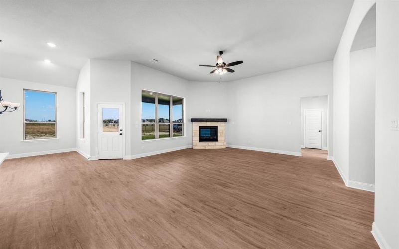 8355 Forest Glade, Greenville, TX 75402, 4 Habitaciones Habitaciones , ,2 BañosBaños,Residential,En Venta,8355 Forest Glade,0,21172375