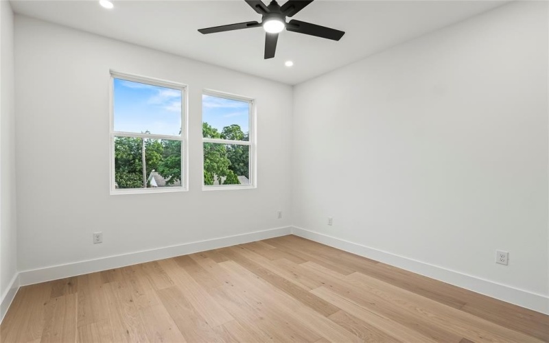 3641 Espanola Drive, Dallas, TX 75220, 4 Habitaciones Habitaciones , ,5 BañosBaños,Residential,En Venta,3641 Espanola Drive,0,21172471