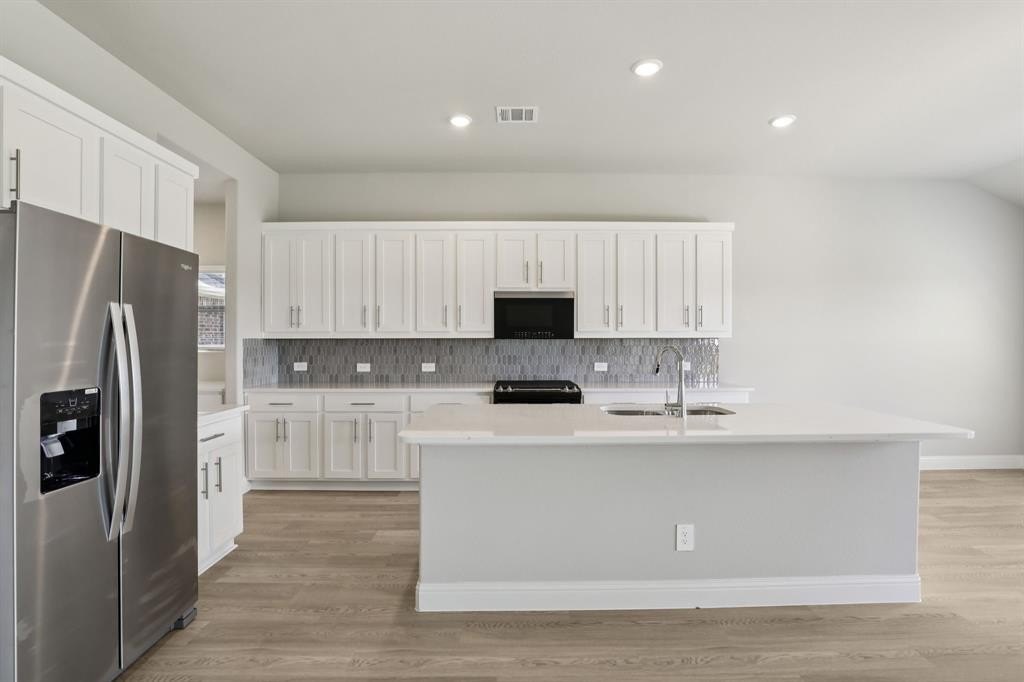 3509 Buffalo Creek Drive, Farmersville, TX 75442, 5 Habitaciones Habitaciones , ,5 BañosBaños,Residential,En Venta,3509 Buffalo Creek Drive,0,21172585