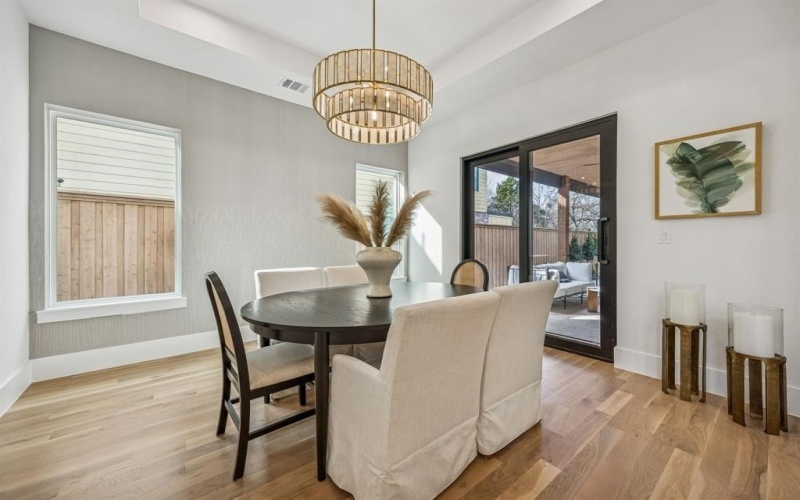 1811 Bermuda Street, Dallas, TX 75214, 5 Bedrooms Bedrooms, ,6 BathroomsBathrooms,Residential,For Sale,1811 Bermuda Street,0,21172634