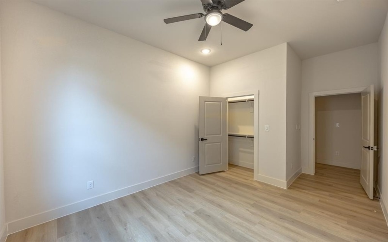 3325 Avenue G, Fort Worth, TX 76105, 4 Habitaciones Habitaciones , ,2 BañosBaños,Residential,En Venta,3325 Avenue G,0,21172638