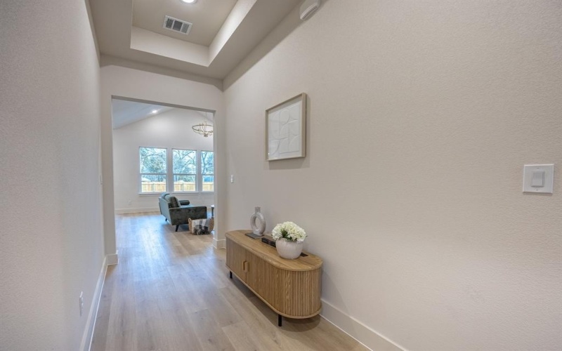 3325 Avenue G, Fort Worth, TX 76105, 4 Habitaciones Habitaciones , ,2 BañosBaños,Residential,En Venta,3325 Avenue G,0,21172638