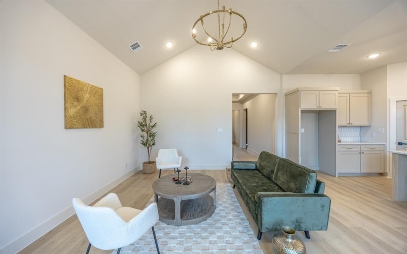 3325 Avenue G, Fort Worth, TX 76105, 4 Habitaciones Habitaciones , ,2 BañosBaños,Residential,En Venta,3325 Avenue G,0,21172638