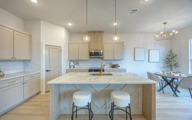 3325 Avenue G, Fort Worth, TX 76105, 4 Habitaciones Habitaciones , ,2 BañosBaños,Residential,En Venta,3325 Avenue G,0,21172638