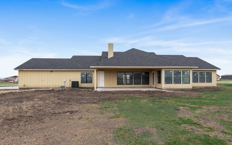 4736 Christie Avenue, Caddo Mills, TX 75135, 4 Bedrooms Bedrooms, ,5 BathroomsBathrooms,Residential,For Sale,4736 Christie Avenue,0,21172703