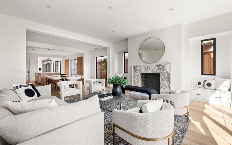 3936 Hawthorne Avenue, Dallas, TX 75219, 3 Habitaciones Habitaciones , ,3 BañosBaños,Residential,En Venta,3936 Hawthorne Avenue,0,21172751