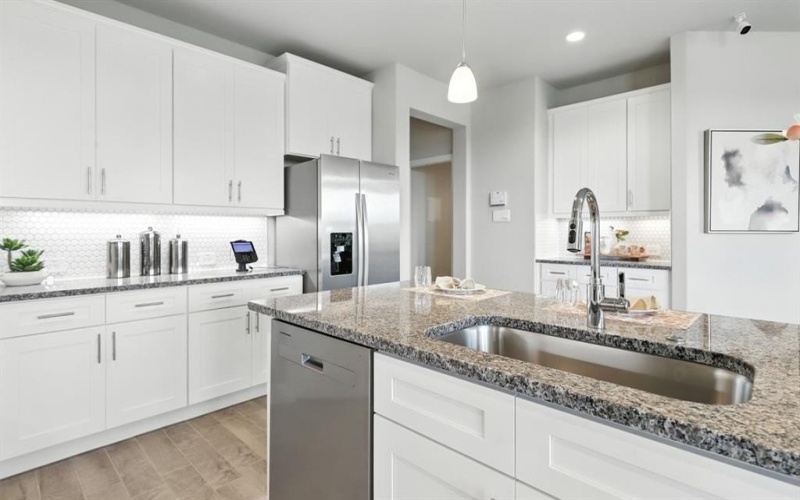 721 SOARING HAWK Drive, Fort Worth, TX 76008, 4 Habitaciones Habitaciones , ,2 BañosBaños,Residential,En Venta,721 SOARING HAWK Drive,0,21172790