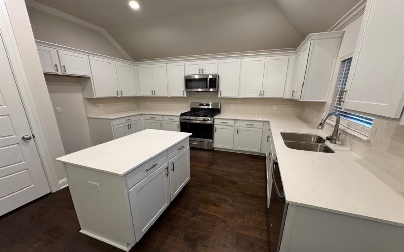 377 Camden Hill Street, Haughton, LA 71037, 4 Habitaciones Habitaciones , ,2 BañosBaños,Residential,En Venta,377 Camden Hill Street,0,21172840