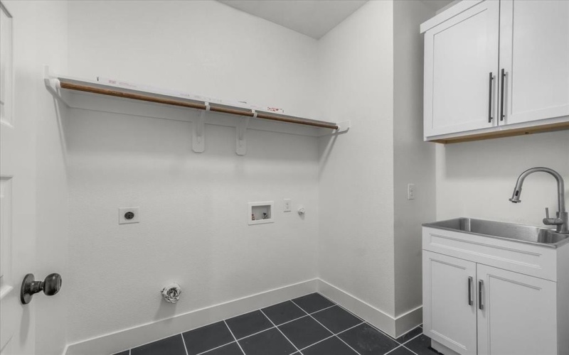 415 hensley Drive, Grand Prairie, TX 75050, 4 Habitaciones Habitaciones , ,2 BañosBaños,Residential,En Venta,415 hensley Drive,0,21172847