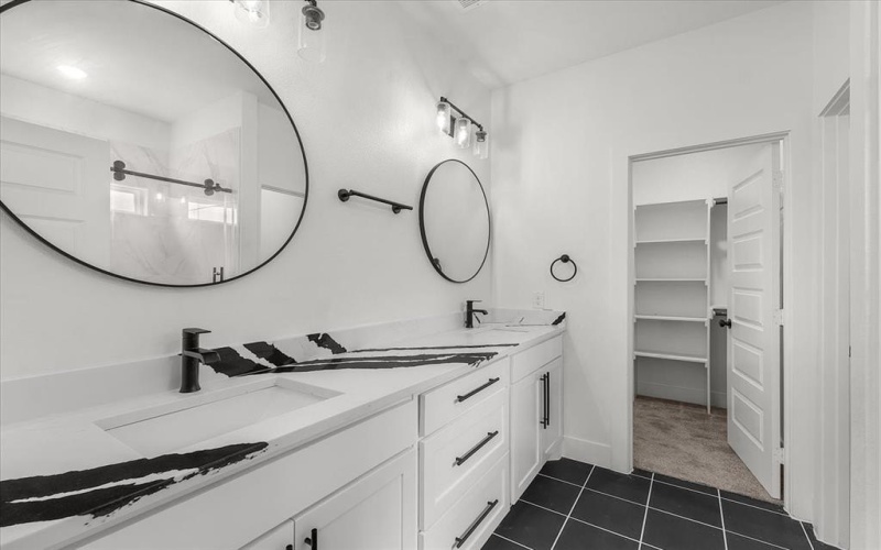 415 hensley Drive, Grand Prairie, TX 75050, 4 Habitaciones Habitaciones , ,2 BañosBaños,Residential,En Venta,415 hensley Drive,0,21172847