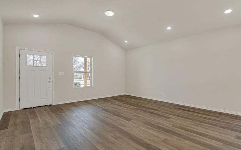 1402 Arizona Avenue, Fort Worth, TX 76104, 3 Bedrooms Bedrooms, ,2 BathroomsBathrooms,Residential,For Sale,1402 Arizona Avenue,0,21172889