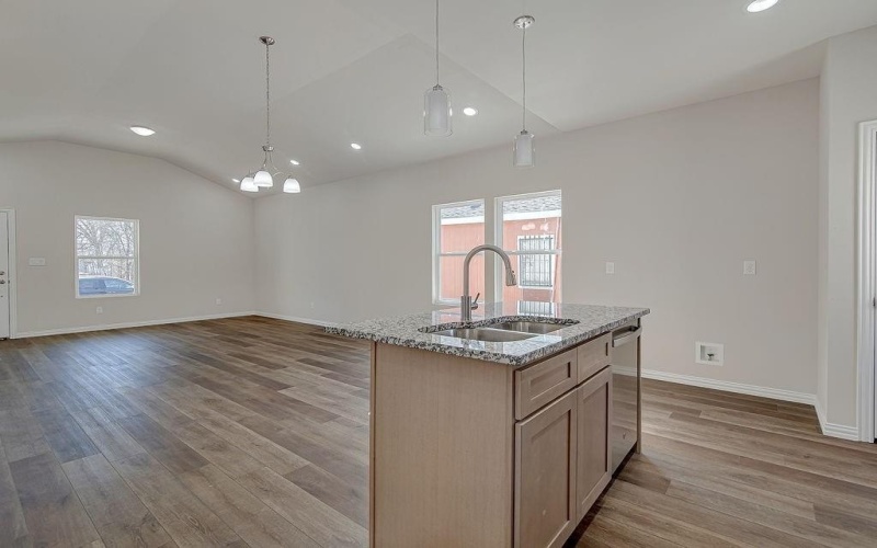 1402 Arizona Avenue, Fort Worth, TX 76104, 3 Bedrooms Bedrooms, ,2 BathroomsBathrooms,Residential,For Sale,1402 Arizona Avenue,0,21172889