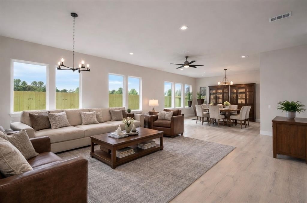 2421 Gooch Street, Dallas, TX 75241, 4 Habitaciones Habitaciones , ,2 BañosBaños,Residential,En Venta,2421 Gooch Street,0,21172898