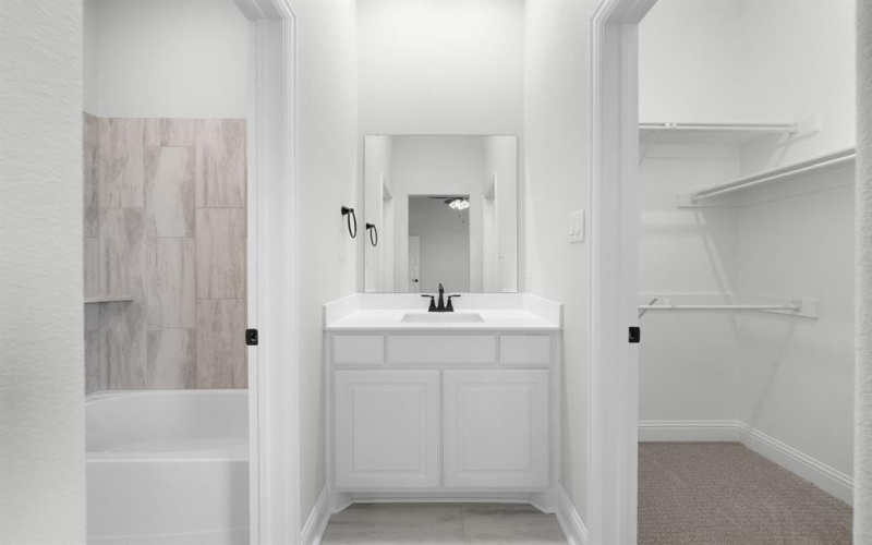 432 Estate Lane, McLendon Chisholm, TX 75032, 5 Bedrooms Bedrooms, ,5 BathroomsBathrooms,Residential,For Sale,432 Estate Lane,0,21172920