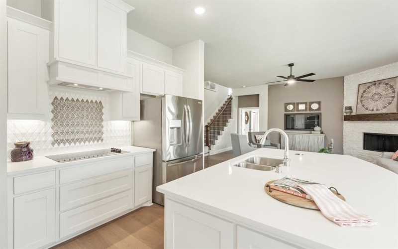 5641 Rutherford Drive, Midlothian, TX 76065, 4 Bedrooms Bedrooms, ,3 BathroomsBathrooms,Residential,For Sale,5641 Rutherford Drive,0,21172995