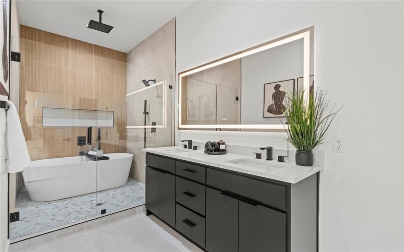 2007 N Montclair Avenue, Dallas, TX 75208, 4 Habitaciones Habitaciones , ,3 BañosBaños,Residential,En Venta,2007 N Montclair Avenue,0,21173108