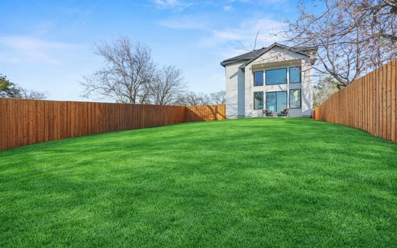 2007 N Montclair Avenue, Dallas, TX 75208, 4 Habitaciones Habitaciones , ,3 BañosBaños,Residential,En Venta,2007 N Montclair Avenue,0,21173108