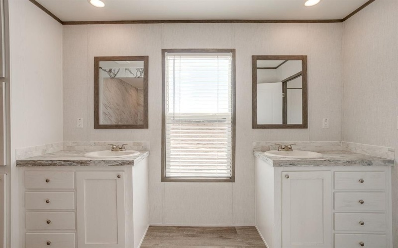 41 Kenzi Drive, Mineral Wells, TX 76067, 4 Bedrooms Bedrooms, ,2 BathroomsBathrooms,Residential,For Sale,41 Kenzi Drive,0,21173188