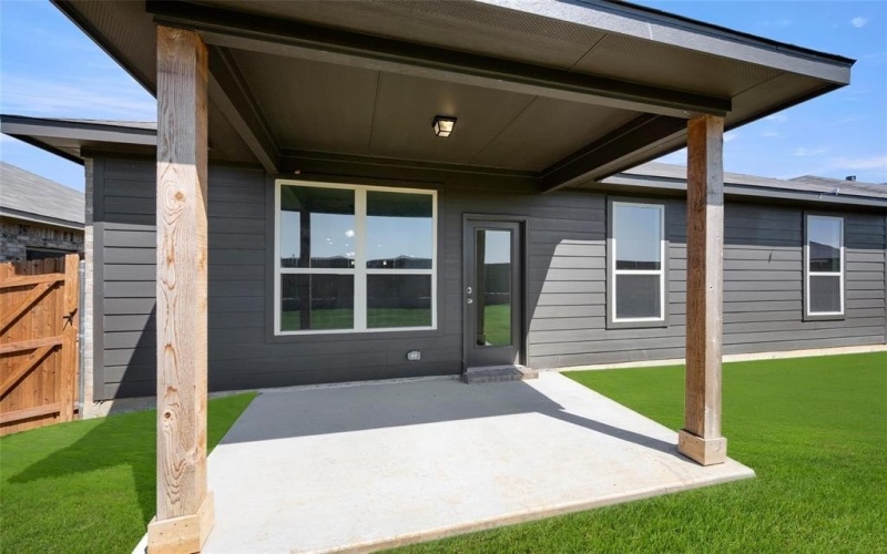 1913 Seminole Drive, Cleburne, TX 76033, 3 Bedrooms Bedrooms, ,2 BathroomsBathrooms,Residential,For Sale,1913 Seminole Drive,20620542