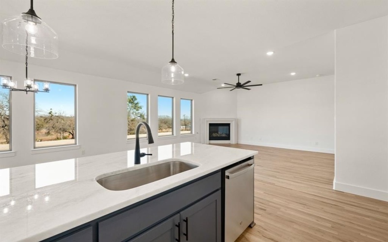 220 Basalt Lane, Reno, TX 76020, 4 Bedrooms Bedrooms, ,2 BathroomsBathrooms,Residential,For Sale,220 Basalt Lane,0,21173204