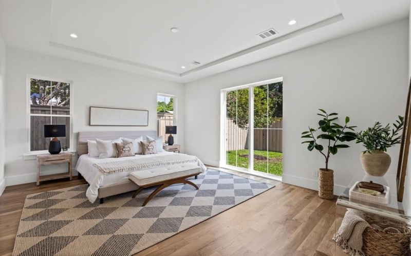 9124 Lynbrook Drive, Dallas, TX 75238, 5 Bedrooms Bedrooms, ,6 BathroomsBathrooms,Residential,For Sale,9124 Lynbrook Drive,0,21173229