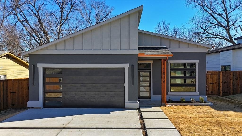 1609 Gibbons Street, Greenville, TX 75401, 3 Habitaciones Habitaciones , ,2 BañosBaños,Residential,En Venta,1609 Gibbons Street,0,21173250