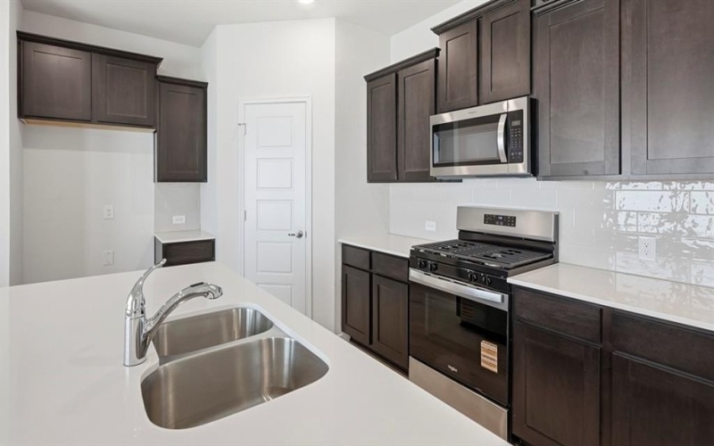 10417 Barron Drive, Aubrey, TX 76227, 3 Habitaciones Habitaciones , ,2 BañosBaños,Residential,En Venta,10417 Barron Drive,0,21173332