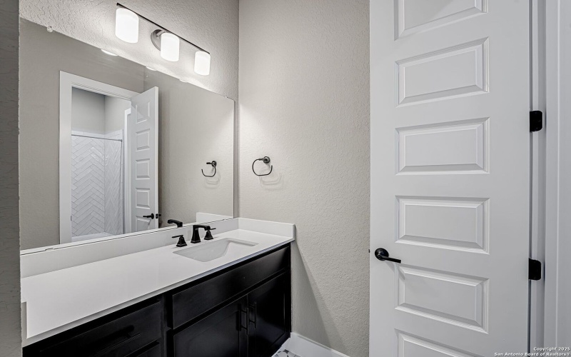 6817 Arbor Falls, Fair Oaks Ranch, TX 78015, 4 Habitaciones Habitaciones , ,3 BañosBaños,Residential,En Venta,6817 Arbor Falls,0,1896187