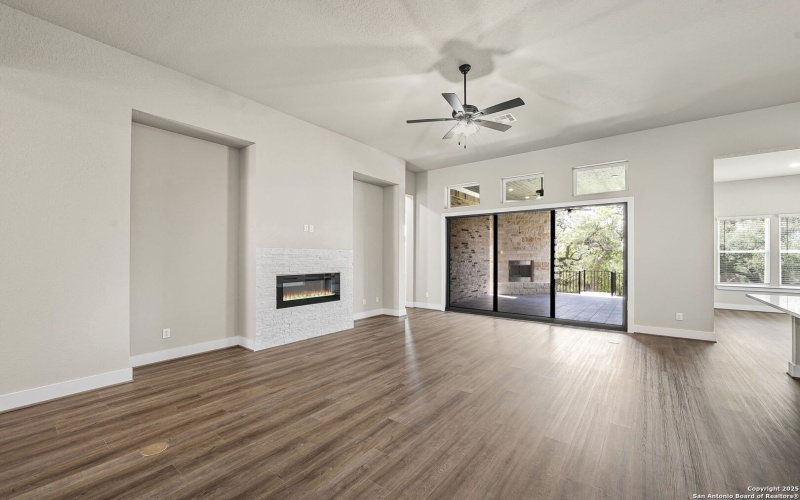 6817 Arbor Falls, Fair Oaks Ranch, TX 78015, 4 Habitaciones Habitaciones , ,3 BañosBaños,Residential,En Venta,6817 Arbor Falls,0,1896187