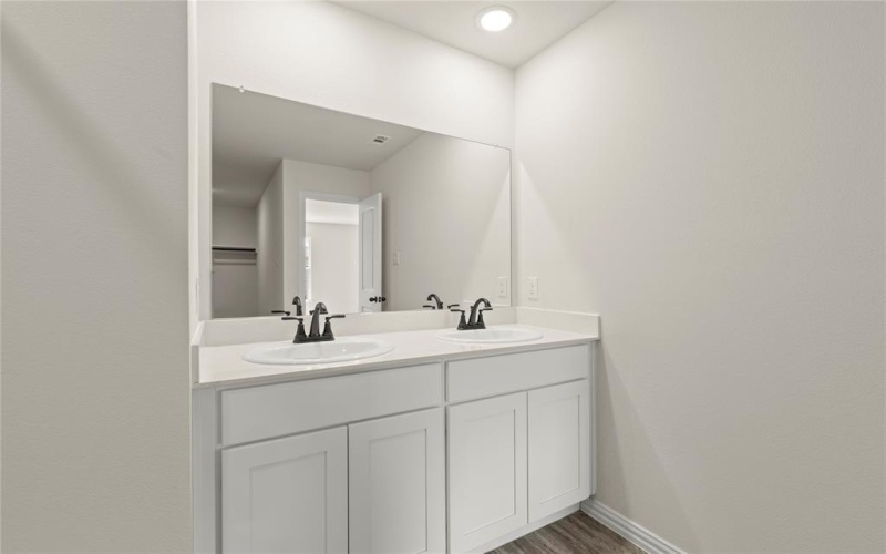 108 Kainos Street, Greenville, TX 75402, 4 Bedrooms Bedrooms, ,2 BathroomsBathrooms,Residential,For Sale,108 Kainos Street,0,20547895