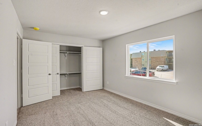 310 W Evergreen unit: 107 #107, San Antonio, TX 78212, 2 Bedrooms Bedrooms, ,2 BathroomsBathrooms,Residential,For Sale,310 W Evergreen unit: 107,0,1939878