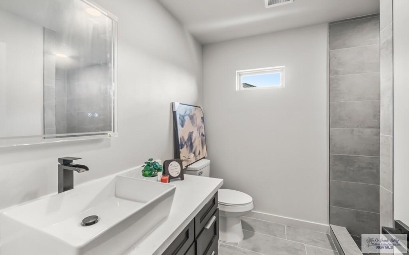 6025 DAKOTA ROSE CIR, BROWNSVILLE, TX 78521, 3 Bedrooms Bedrooms, ,2 BathroomsBathrooms,Residential,For Sale,6025 DAKOTA ROSE CIR,0,29769876