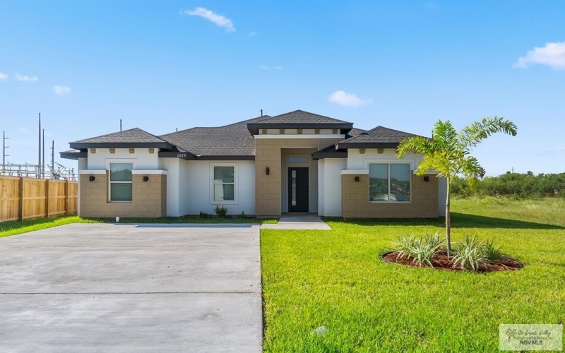 6025 DAKOTA ROSE CIR, BROWNSVILLE, TX 78521, 3 Bedrooms Bedrooms, ,2 BathroomsBathrooms,Residential,For Sale,6025 DAKOTA ROSE CIR,0,29769876