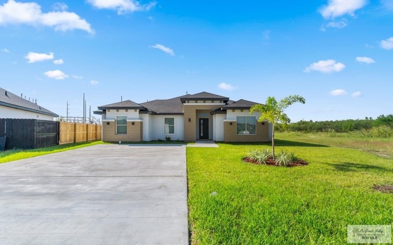 6025 DAKOTA ROSE CIR, BROWNSVILLE, TX 78521, 3 Bedrooms Bedrooms, ,2 BathroomsBathrooms,Residential,For Sale,6025 DAKOTA ROSE CIR,0,29769876