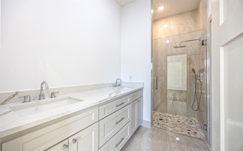 2613 Walker Street, Fort Worth, TX 76105, 3 Habitaciones Habitaciones , ,2 BañosBaños,Residential,En Venta,2613 Walker Street,0,21167680