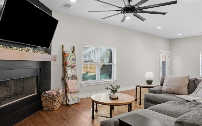 188 Seaside Drive, Gun Barrel City, TX 75156, 4 Habitaciones Habitaciones , ,2 BañosBaños,Residential,En Venta,188 Seaside Drive,0,21171771