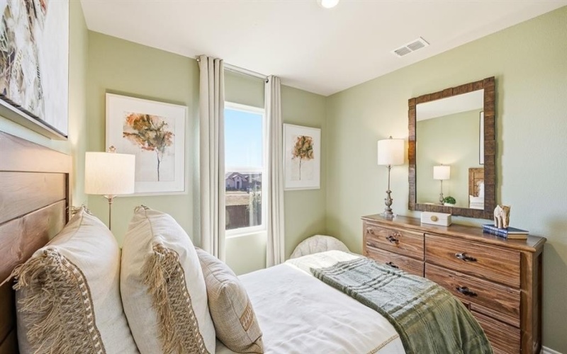 5549 FLANNEL Lane, Denton, TX 76249, 5 Habitaciones Habitaciones , ,2 BañosBaños,Residential,En Venta,5549 FLANNEL Lane,0,21173116