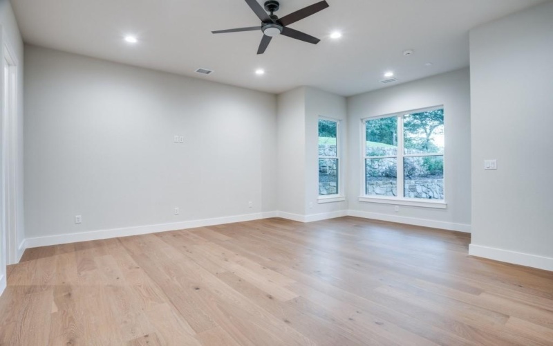 2424 Bellview Circle, Tyler, TX 75709, 5 Bedrooms Bedrooms, ,6 BathroomsBathrooms,Residential,For Sale,2424 Bellview Circle,20660438