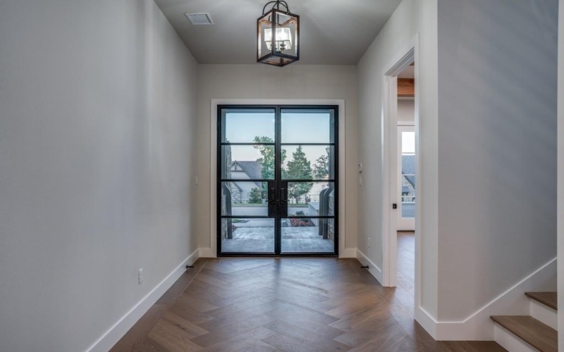 2424 Bellview Circle, Tyler, TX 75709, 5 Bedrooms Bedrooms, ,6 BathroomsBathrooms,Residential,For Sale,2424 Bellview Circle,20660438