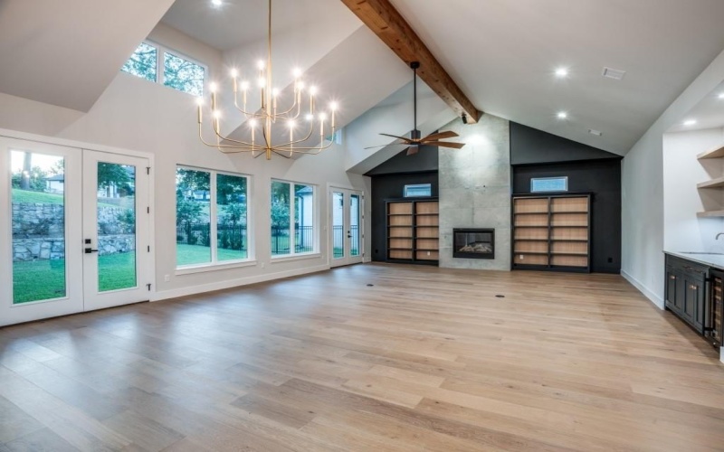 2424 Bellview Circle, Tyler, TX 75709, 5 Bedrooms Bedrooms, ,6 BathroomsBathrooms,Residential,For Sale,2424 Bellview Circle,20660438