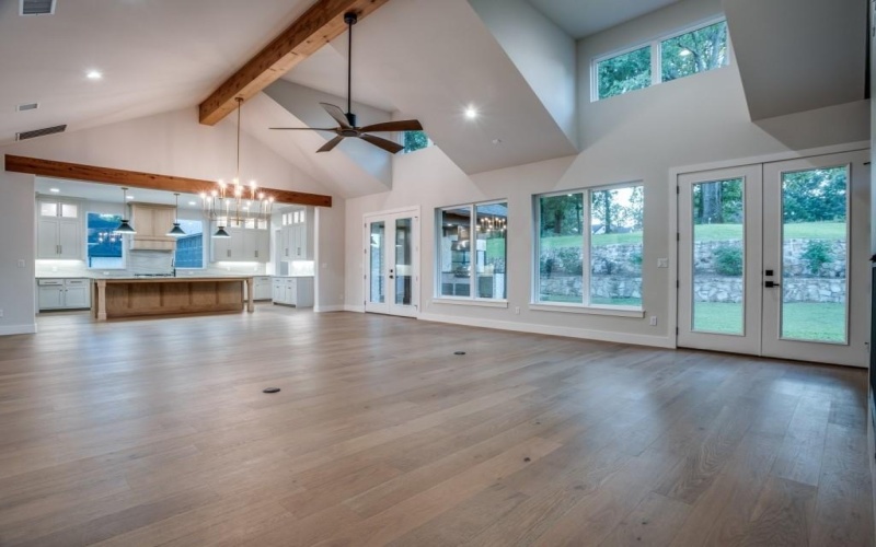 2424 Bellview Circle, Tyler, TX 75709, 5 Bedrooms Bedrooms, ,6 BathroomsBathrooms,Residential,For Sale,2424 Bellview Circle,20660438