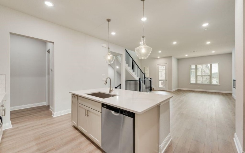 8199 Challenger Lane, Frisco, TX 75034, 4 Habitaciones Habitaciones , ,5 BañosBaños,Residential,En Venta,8199 Challenger Lane,0,21173726