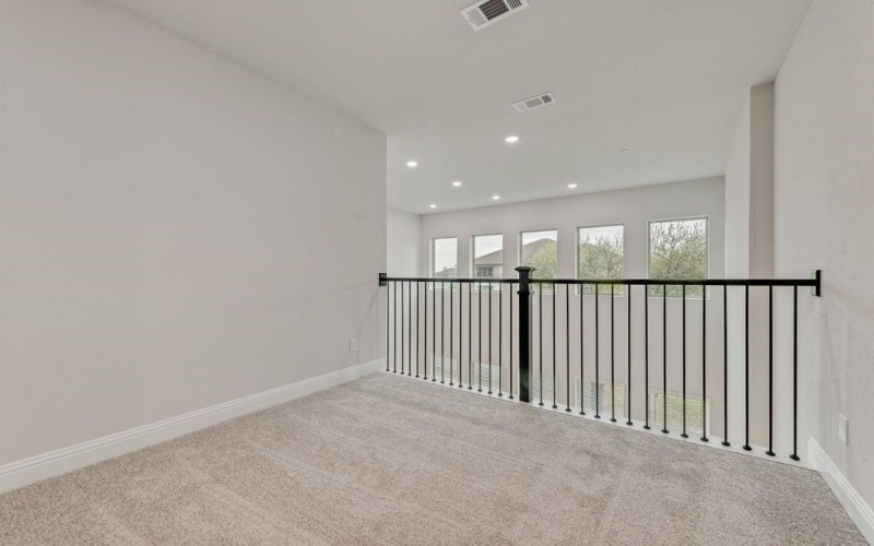 8159 Challenger Lane, Frisco, TX 75034, 3 Bedrooms Bedrooms, ,3 BathroomsBathrooms,Residential,For Sale,8159 Challenger Lane,0,21173770