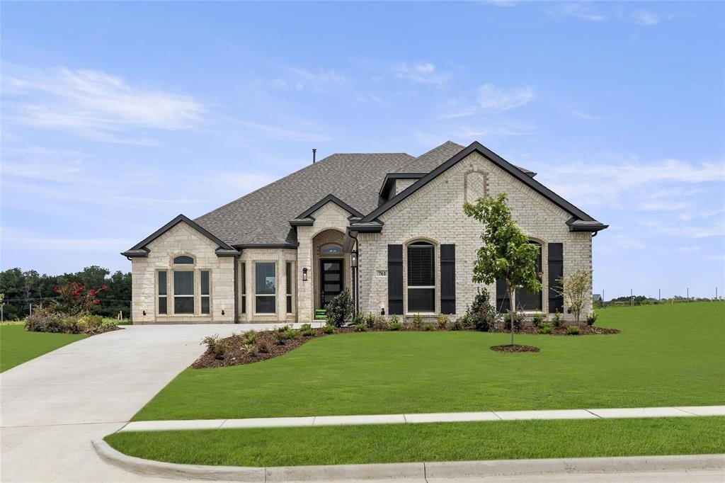 761 Emerald Valley Drive, Ovilla, TX 75154, 4 Bedrooms Bedrooms, ,3 BathroomsBathrooms,Residential,For Sale,761 Emerald Valley Drive,20621388
